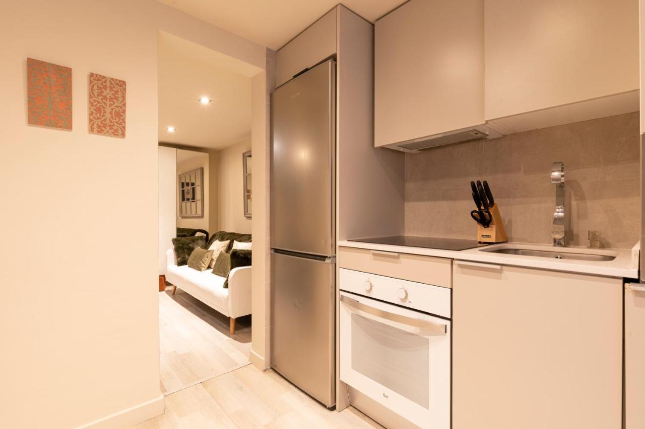 Chic Apartments Barcelona Bagian luar foto