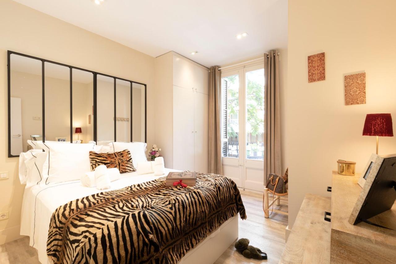 Chic Apartments Barcelona Bagian luar foto