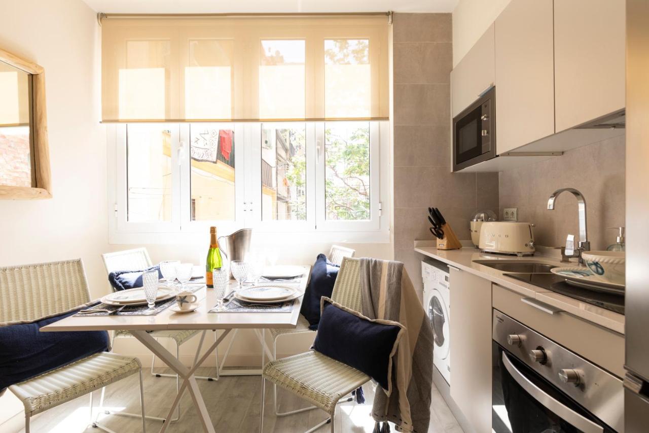 Chic Apartments Barcelona Bagian luar foto