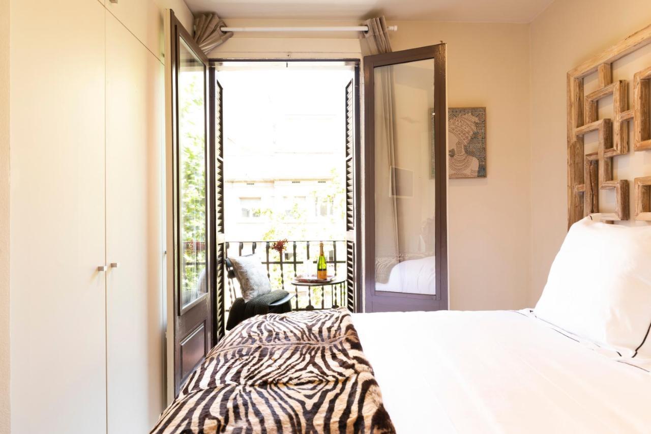 Chic Apartments Barcelona Bagian luar foto