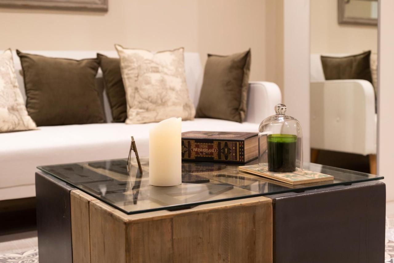 Chic Apartments Barcelona Bagian luar foto